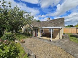 4, Upper Astrop Road, Kings Sutton OX17 3PT