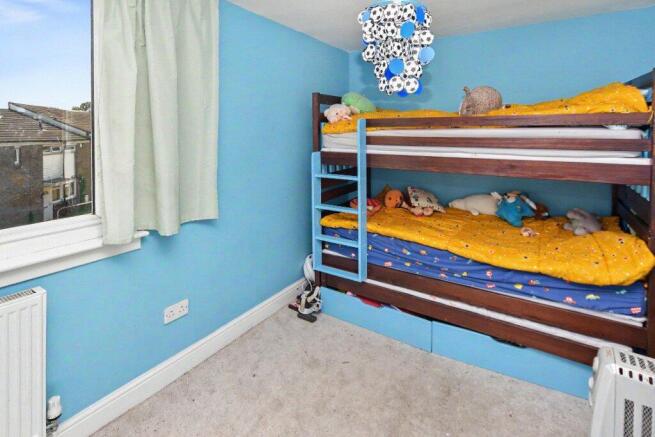 3 bed Town House for sale Image 7