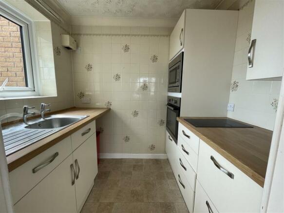 Kitchen.JPG