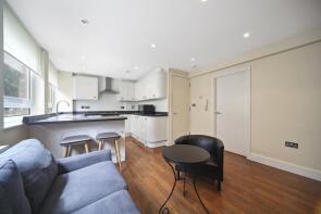 Flat 10, 15, Guilford Street, London WC1N 1DX
