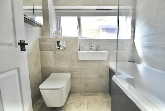 Modern bathroom