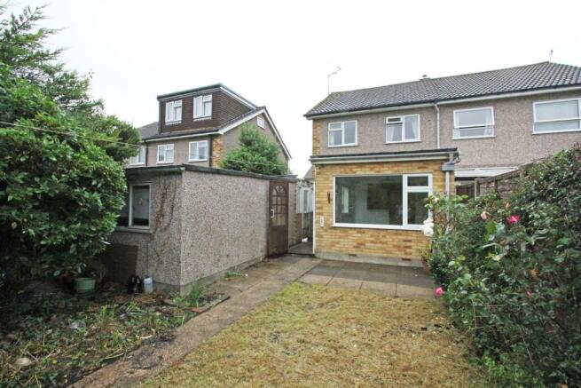 IMG_0187 garden rear.jpg