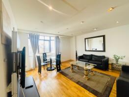 Flat 76, Dudley Court, Upper Berkeley Street, London W1H 5QB