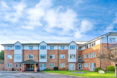 Cedar Court (Addlestone), Addlestone