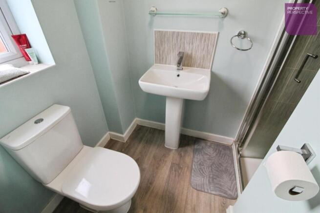 3 bed Semi-Detached for sale Image 6