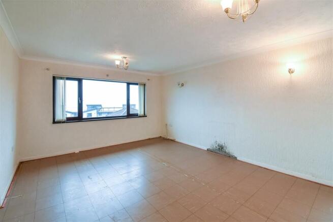 Living / Dining