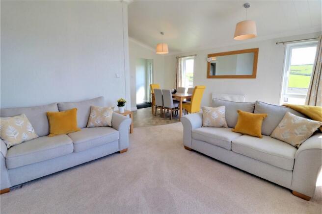 Preloved Park Home 39 Tranquility Park Lounge