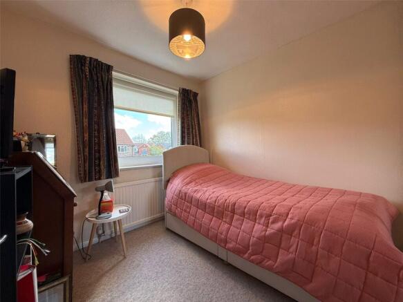 5 bed Detached for sale Image 7