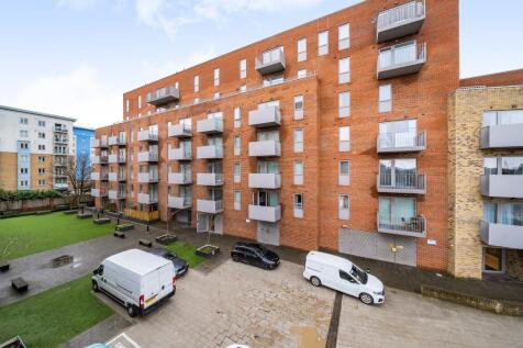 Steel House, The MetalWorks, SL2