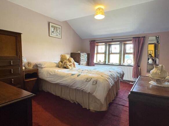 2 bed Cottage for sale Image 10