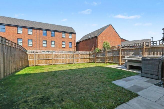3 bed Semi-Detached for sale Image 7