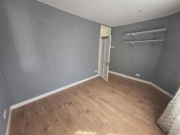 205, Bowes Road, London N11 2HN