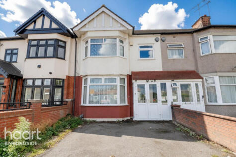 Waremead Road, Gants Hill