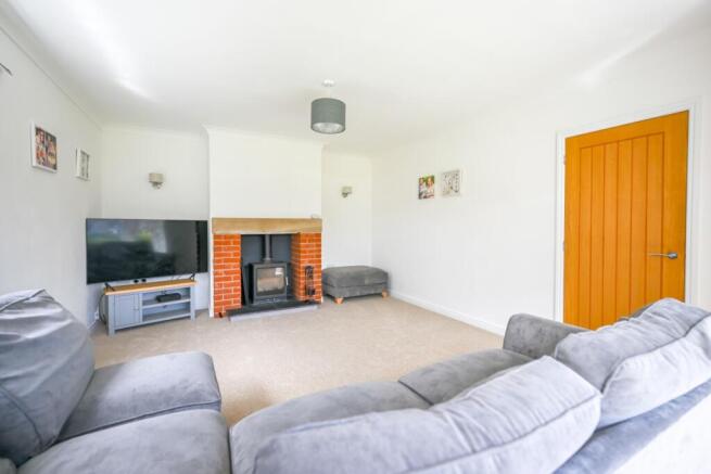 3 bed Detached Bungalow for sale Image 7