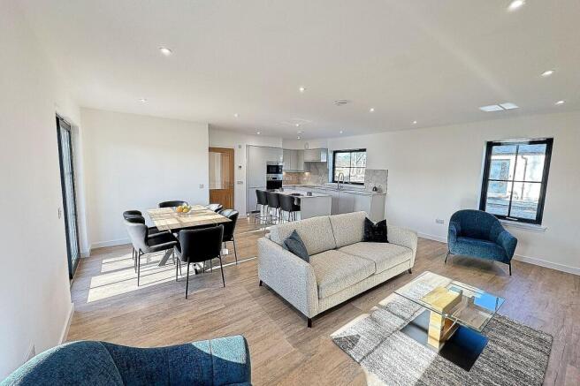 Open Plan Lounge/Kitchen/Dining