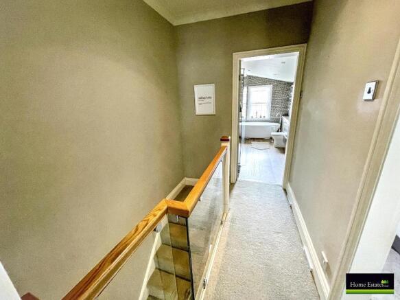 2 bed Terraced for sale Image 10