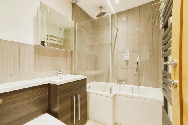 1 bed Flat for sale Image 6
