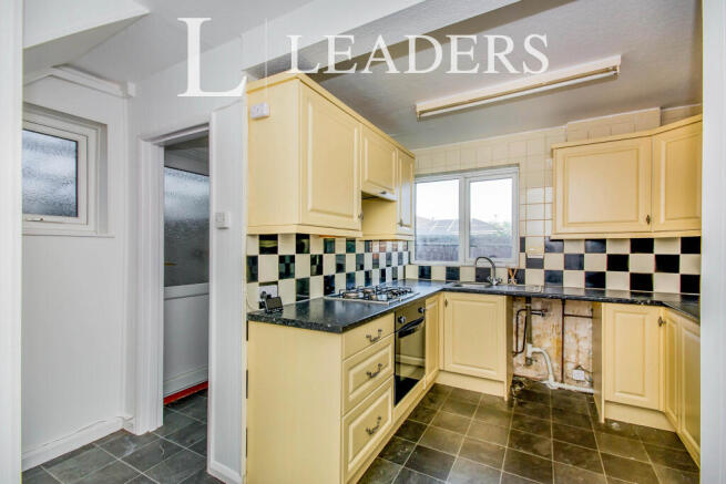 4 Kitchen