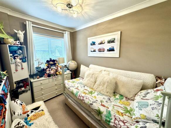 BEDROOM 3