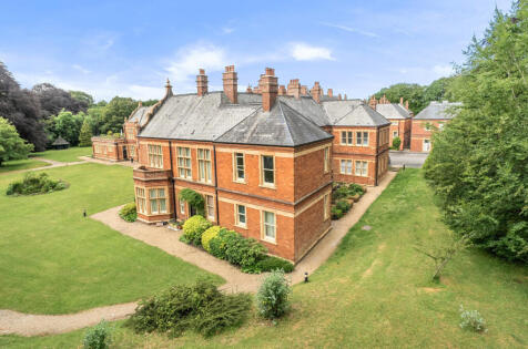 Hawthorn Road, Charlton Down, Dorchester, Dorset, DT2