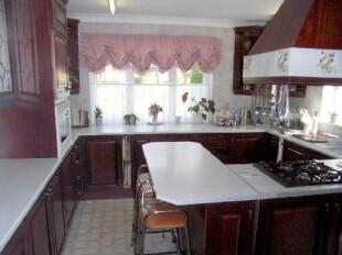 Kitchen/Breakfast Rm