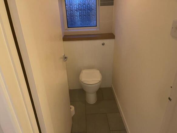 Toliet
