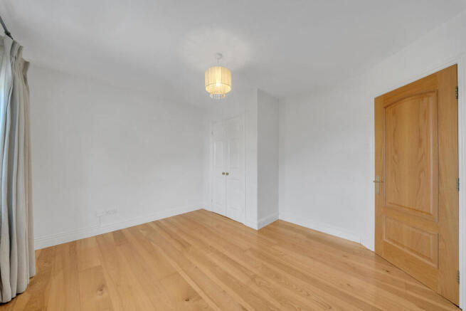 2 bed Apartment for sale Image 10