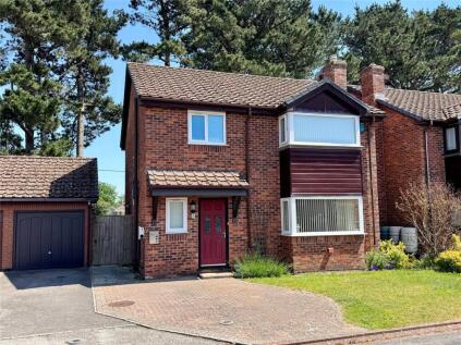 Hedgerley, Barton On Sea, Hampshire, BH25