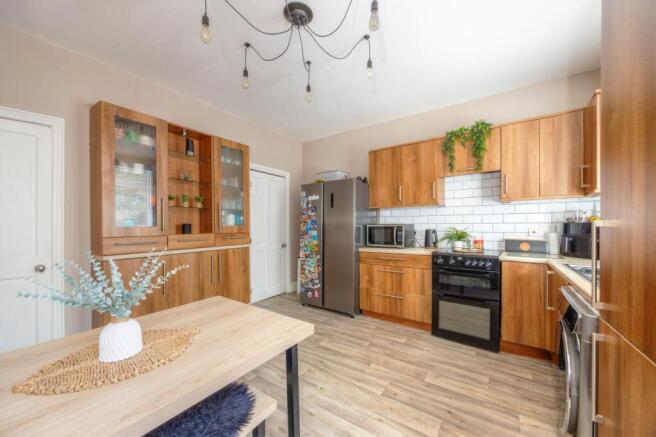 3 bed Terraced for sale Image 6