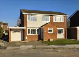 11, Treetops, Felixstowe IP11 9ER