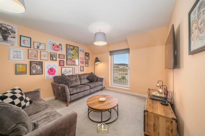 94 BRAES OF GRAY ROAD DD2 5FQ 151125 EDIT (5 of 33