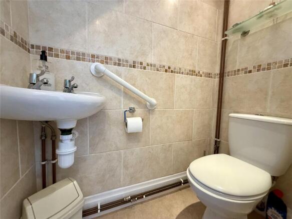 3 bed Semi-Detached for sale Image 12