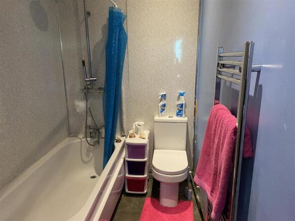 Lower Ground Floor Bathroom
