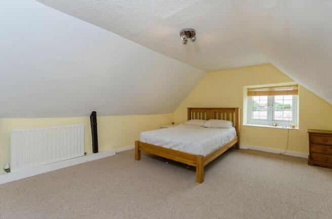 2nd Floor bedroom