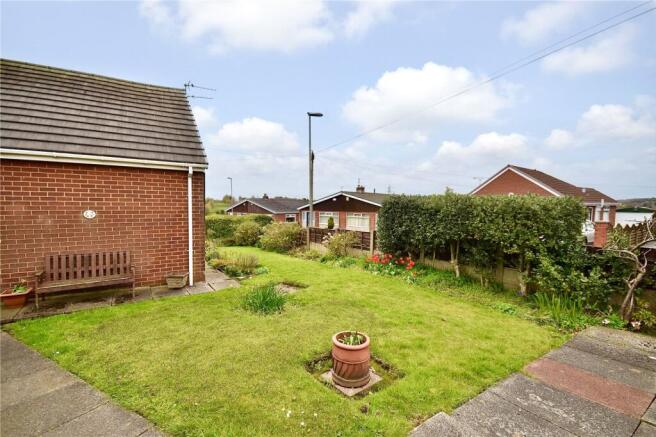 2 bed Bungalow for sale Image 11