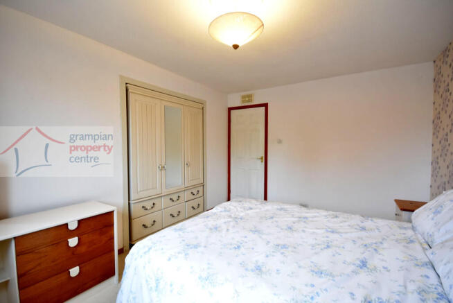 bed 1 3rd .JPG