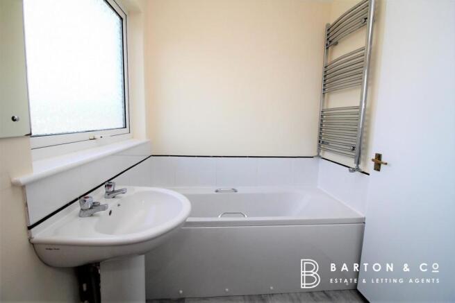 Bathroom...jpg