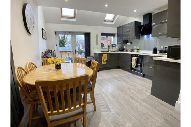 Kitchen/Family Room