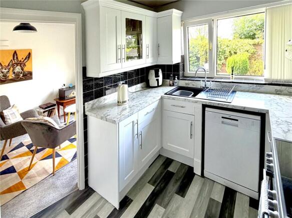 3 bed Detached for sale Image 10
