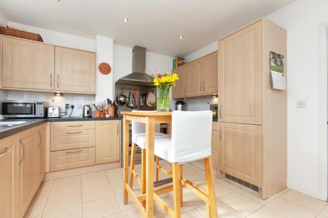 Kitchen/Breakfast Rm