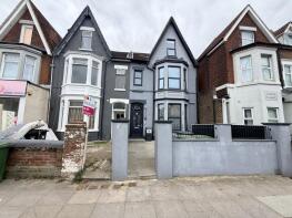 Flat 3, 321, London Road, Hilsea, Portsmouth PO2 9HQ