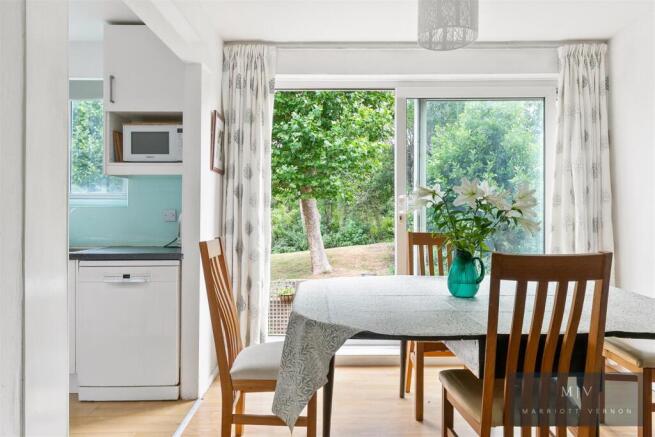 Leyburn Gardens 31 MV-9.jpg