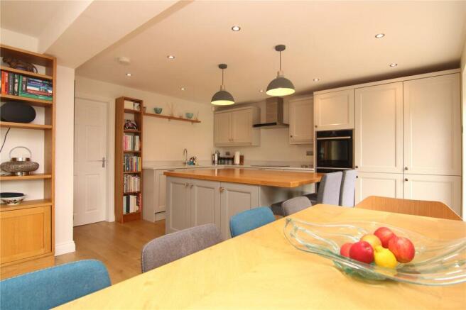 Dining/Kitchen