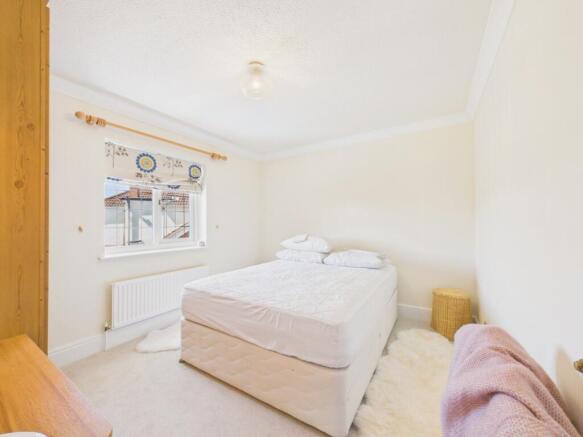 4 bed Detached for sale Image 11
