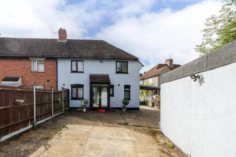Harrow Road, Warlingham