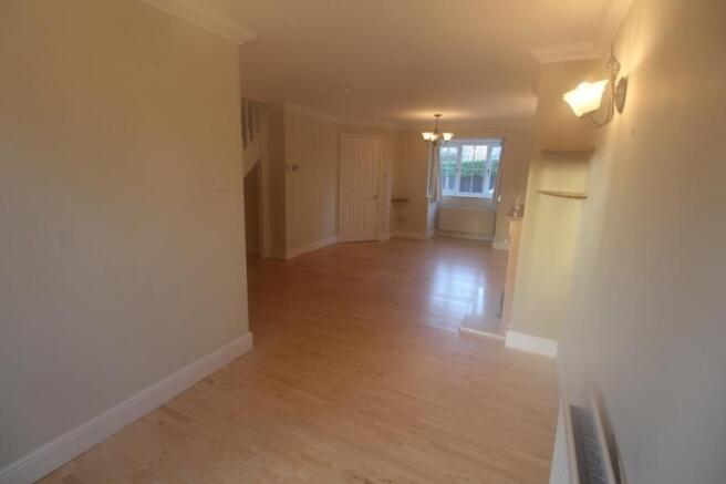 138_new lounge pic 2.JPG