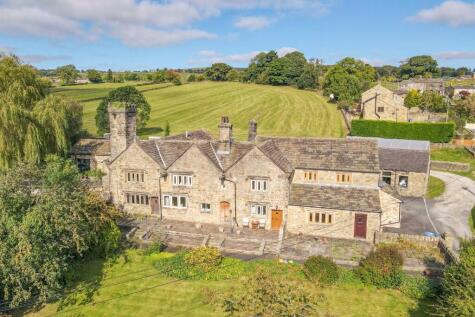 2 Old Hall Farm, Colne Road, Glusburn BD20 8QT
