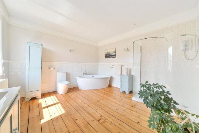 Bedroom One Ensuite