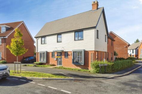 Aspen Drive, Wymondham, Norfolk, NR18