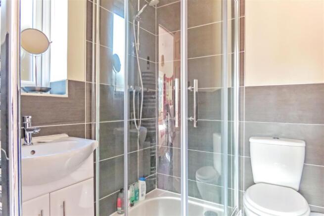 En Suite Shower Room